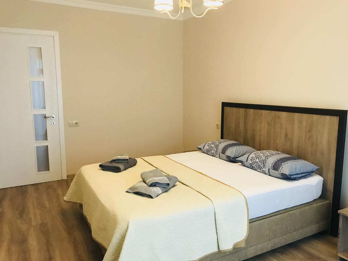 A Cozy House For Guests Apartman Kobuleti Kültér fotó